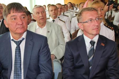 Челябинская область. Депутат-коммунист Константин Нациевский поздравил с Днём рождения коллектив УФСНК