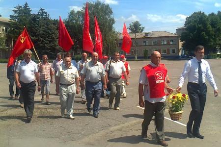 Воронежская область. Депутаты-коммунисты посетили поселок Кантемировка