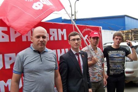 Казань. Гуманитарная помощь коммунистов Татарстана на пути в Новороссию