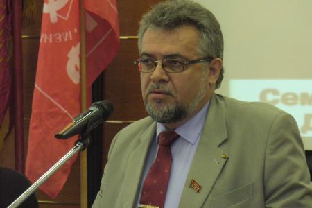 В Якутске проведен семинар партийного актива КПРФ Дальневосточного федерального округа 