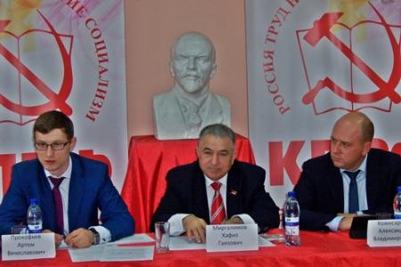 Лидеры коммунистов Татарстана на пресс-конференции  рассказали о ходе выборной кампании в республике