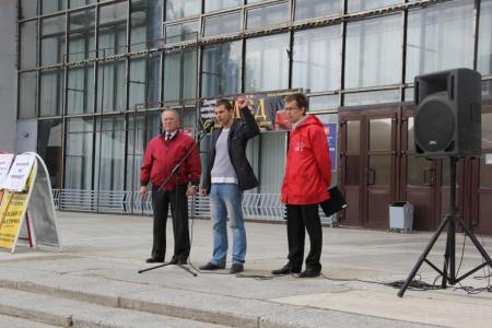 Республика Коми. Коммунисты организовали митинг и сбор гуманитарной помощи в поддержку жителей Новороссии