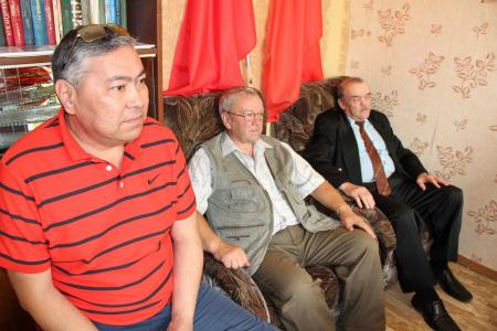 Челябинская область. Кандидат в губернаторы от КПРФ Константин Нациевский: "Многодетным семьям нужна государственная поддержка!"