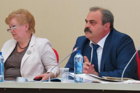 На фоне коррупционных скандалов власти Мурманска устроили информацмонную травлю КПРФ