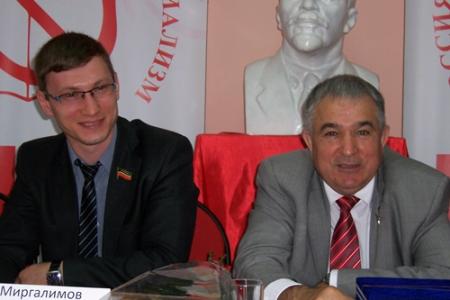 "Мы уверены: избиратель в Татарстане опытный, и каждой партии воздадут по заслугам!". Пресс-конференция в Татарстанском рескоме КПРФ