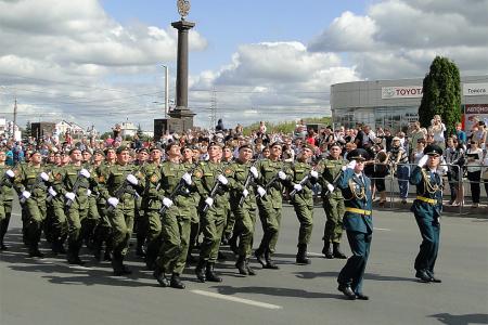 Курская область. Коммунисты приняли участие в митинге в честь образования области и победы над фашистами 