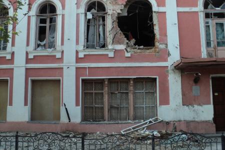 "Умирающий город". Записки очевидца-журналиста о гуманитарной катастрофе в Луганске