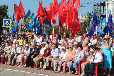 В Орле прошли праздничные мероприятия в честь 71-ой годовщины освобождения города от немецко-фашистских захватчиков