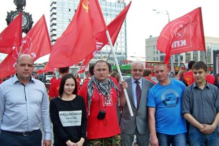 Татарстан. Коммунисты организовали митинг в защиту социально-экономических прав граждан и в поддержку народа Новороссии