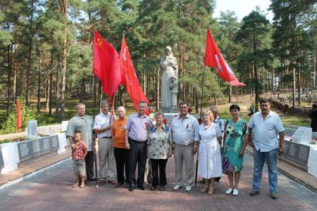 Псковская область. А.А. Рогов и В.С. Никитин приняли участие в праздновании 70-летия освобождения от немецко-фашистских захватчиков города Печоры