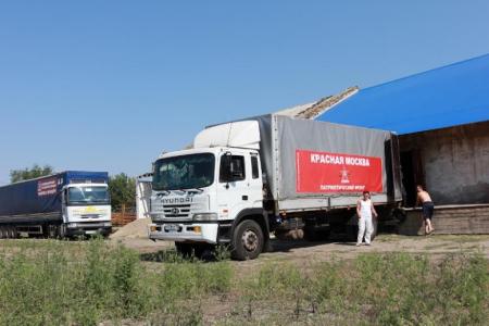 Ростовская область. Автопоезд с гуманитарным грузом для Новороссии достиг места назначения