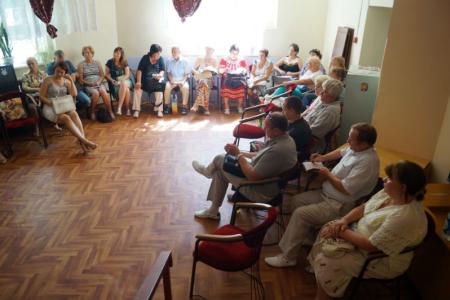 В Краснодаре начала свою работу «Народная приемная». Депутаты-коммунисты С.П.Обухов и С.К. Лузинов провели семинар для представителей ТСЖ по проблемам ЖКХ