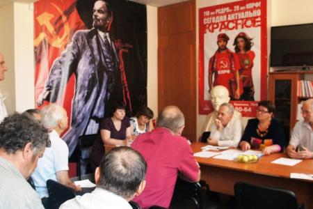 Кандидат на должность губернатора Курганской области от КПРФ И.П.Евгенов активно проводит встречи с избирателями 