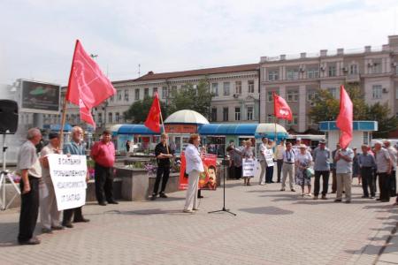 Саратовская область. Коммунисты провели митинг "В сильной промышленности – независимость от Запада!"