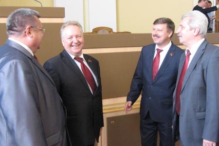 «КПРФ должна достойно ответить на исторический вызов!». Коммунисты-депутаты Краснодарского края обсудили свои задачи 