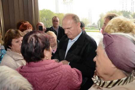 Г. А. Зюганов принял участие в митинге в столичном районе Выхино-Жулебино против строительства транспортно-пересадочного узла