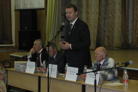 Республика Коми. Кандидат в губернаторы от КПРФ А.А. Андреев выслушал наказы избирателей города Печоры