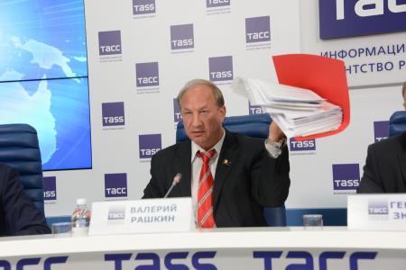 «На выборах мы боремся против союза оффшорной олигархии, криминального чиновничества и либеральных фанатиков»