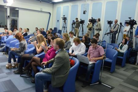 «На выборах мы боремся против союза оффшорной олигархии, криминального чиновничества и либеральных фанатиков»