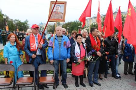 Магаданская область. Коммунисты приняли участие в митинге в честь окончания Второй мировой войны