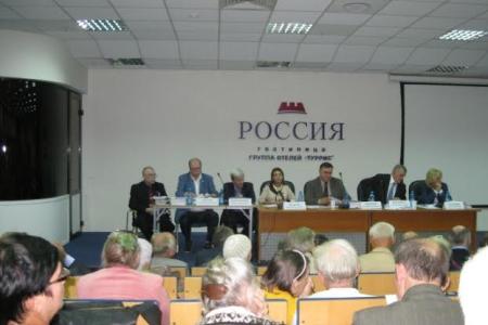 Защищай русский мир! В Санкт-Петербурге прошло Собрание патриотической общественности