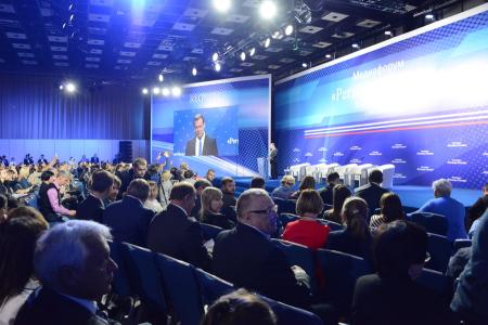 Г.А. Зюганов: «Надо восстанавливать политическую систему страны»