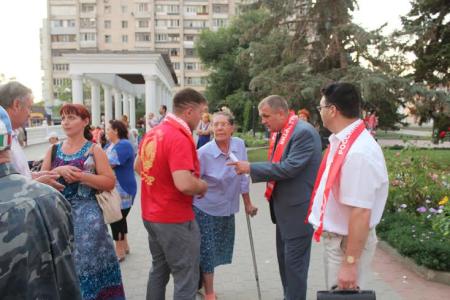 Лучшее - Крыму! Н.В. Коломейцев встретился с жителями Сакского региона Республики Крым