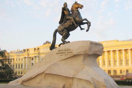 Санкт-Петербург. Д.Н. Вороненков и Ю.П. Синельщиков приняли участие в научно-практической конференции, посвященной 150-летию судебной реформы в России