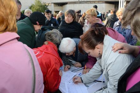 Г. А. Зюганов принял участие в митинге в столичном районе Выхино-Жулебино против строительства транспортно-пересадочного узла