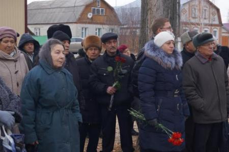 Пензенская область. В Спасске открыли мемориал героям революции