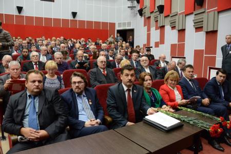 В Подмосковье открылся VI (октябрьский) Пленум ЦК КПРФ
