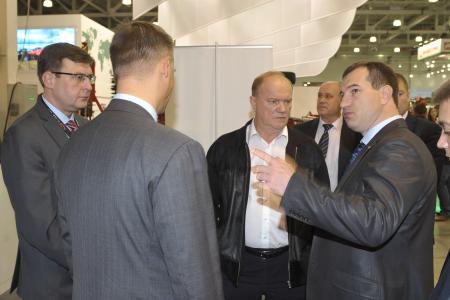 Г.А. Зюганов посетил Международную специализированную выставку сельхозтехники «АГРОСАЛОН-2014»