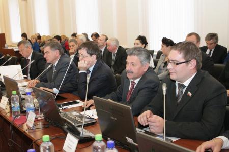 Псковские коммунисты выступили против слияния учреждений бюджетной сферы