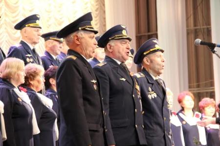 Республика Коми. Празднование 95-летия со дня образования Комсомола прошло в зале республиканской филармонии