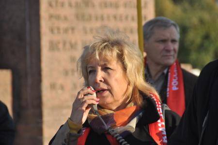 «Помним всех героев!». Митинг памяти защитников Советской власти в Санкт-Петербурге