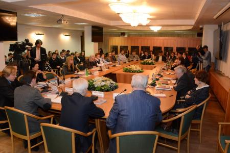 В Госдуме состоялся круглый стол, посвященный 110-летию советского писателя Николая Островского