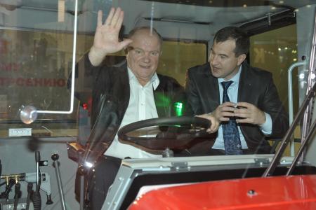 Г.А. Зюганов посетил Международную специализированную выставку сельхозтехники «АГРОСАЛОН-2014»