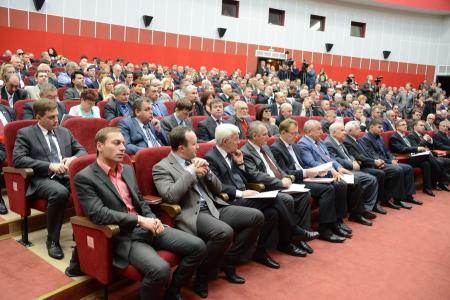 В Подмосковье открылся VI (октябрьский) Пленум ЦК КПРФ