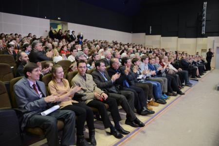 «Ленин. Партия. Комсомол». В Москве прошел торжественный вечер, посвященный 96-летию Ленинского Комсомола