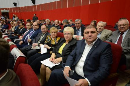 В Подмосковье открылся VI (октябрьский) Пленум ЦК КПРФ
