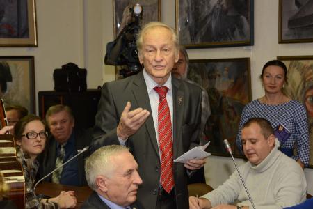 «России верные сыны». Г.А. Зюганов принял участие в открытии выставки художника И.В. Башмакова