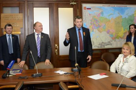 «России верные сыны». Г.А. Зюганов принял участие в открытии выставки художника И.В. Башмакова