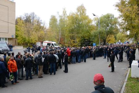 Депутат-коммунист Александр Ющенко принял участие в церемонии прощания с легендой советского футбола Федором Черенковым