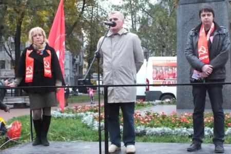 В Санкт-Петербурге прошел митинг под лозунгом: «Спасение Новороссии – залог спасения России!»