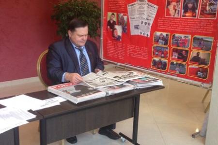 Участники VI (октябрьского) Пленума ЦК КПРФ изучили опыт федеральной комсомольской газеты «Fонарь»