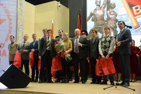 «Ленин. Партия. Комсомол». В Москве прошел торжественный вечер, посвященный 96-летию Ленинского Комсомола