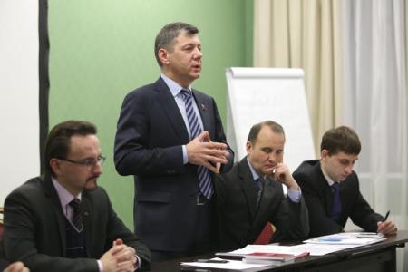 Д.Г. Новиков: «Учиться, чтобы побеждать, учиться, чтобы созидать». Центр политической учебы принял новый поток слушателей 