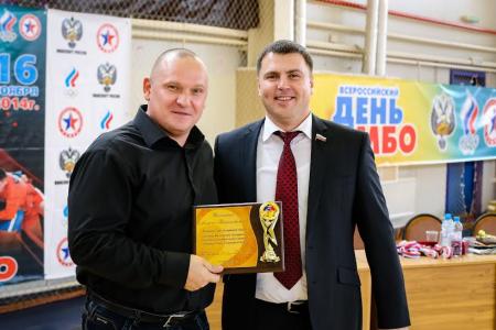 Астраханские депутаты-коммунисты приняли участие в торжественных мероприятиях, посвященных 50-летию самбо в области