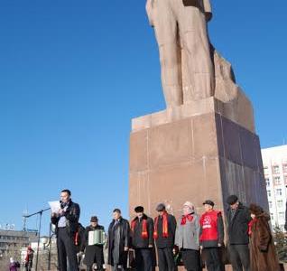 Забайкалье: Слава достижениям Октября!