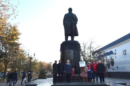 День Великого Октября в Калмыкии